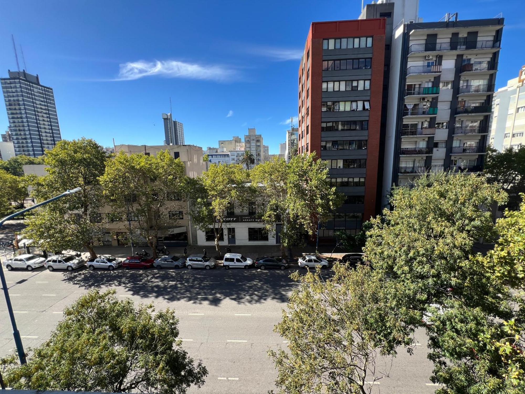 Lurito, En El Corazon De La Ciudad *